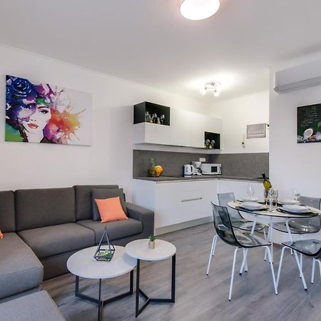 Apartments Sherri Rijeka Exteriör bild