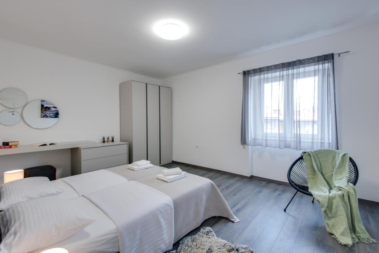 Apartments Sherri Rijeka Exteriör bild
